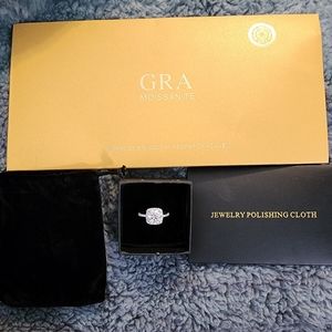 *SALE* Certified 3 Carat Moissanite diamond Engagement ring